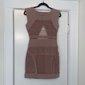 Beige/brown dress